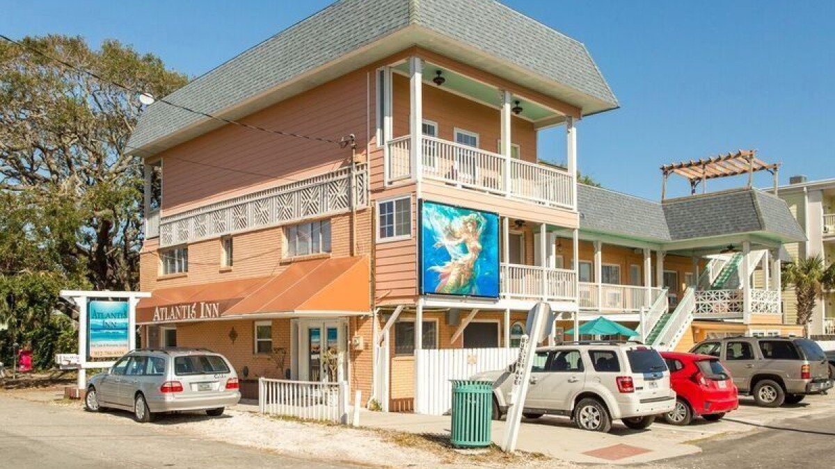 The Atlantis Inn on Tybee Island is features a mermaid mural. 