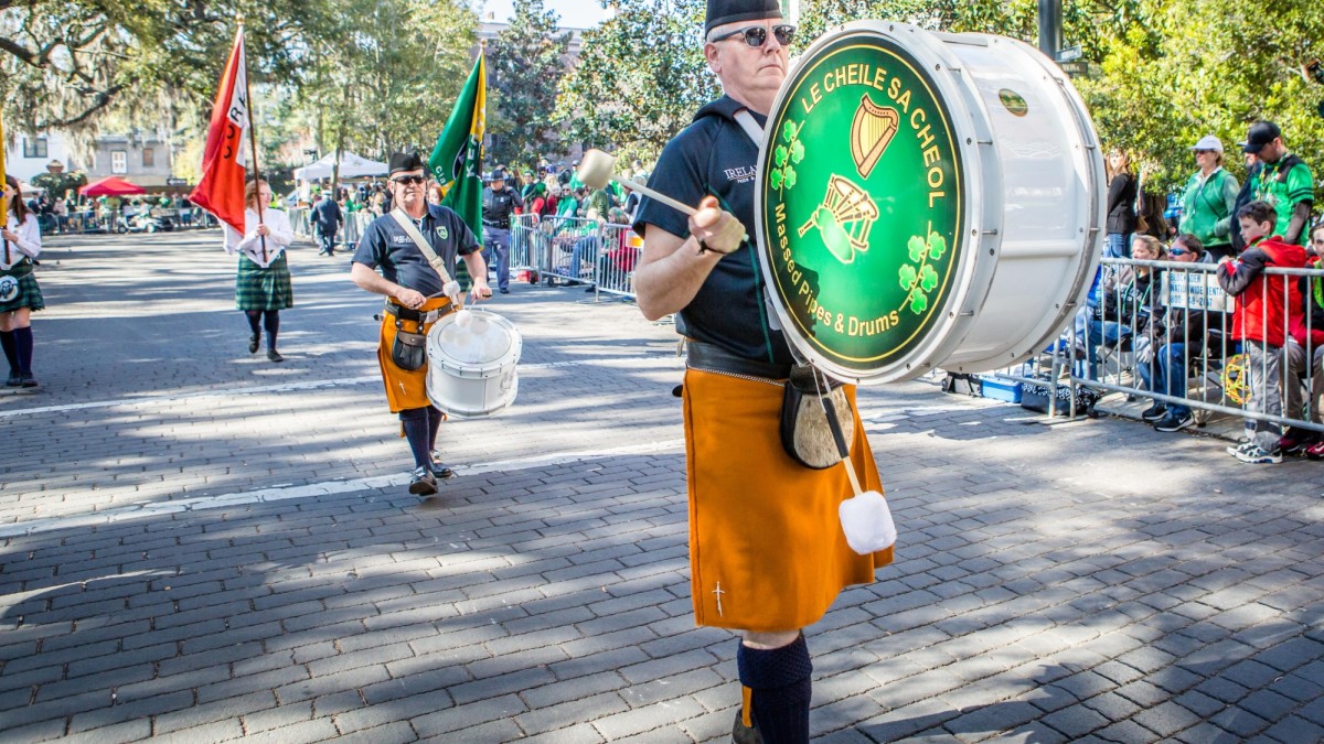 st. patrick's day parade drum irish