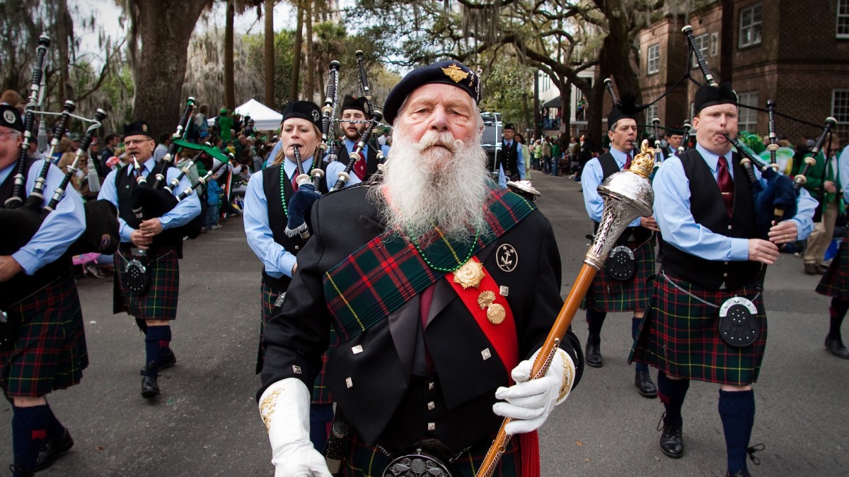 St-Patrick's-Day-in-Savannah.jpg