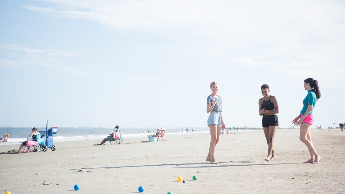 Play games on Tybee Island, Savannah's Beach