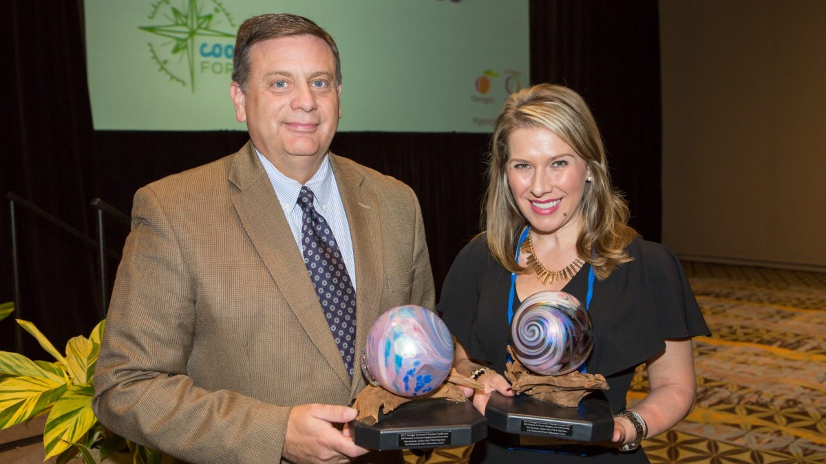 tourism-partnership-award2017.jpg
