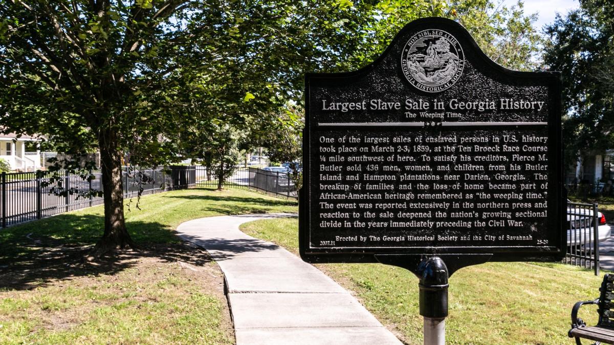 The Weeping Time Historical Marker is located just west of historic Savannah. The Weeping Time Historical Marker in Savannah, Georgia