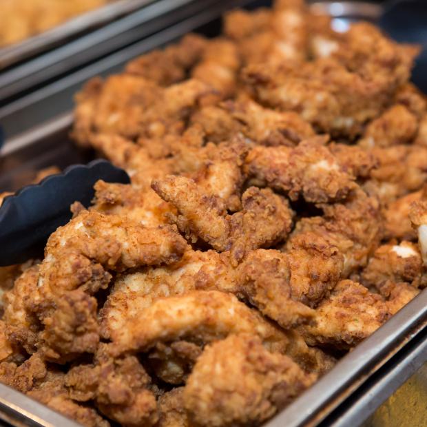 7 Savannah Restaurants That Serve Mouthwatering Fried Chicken Visit