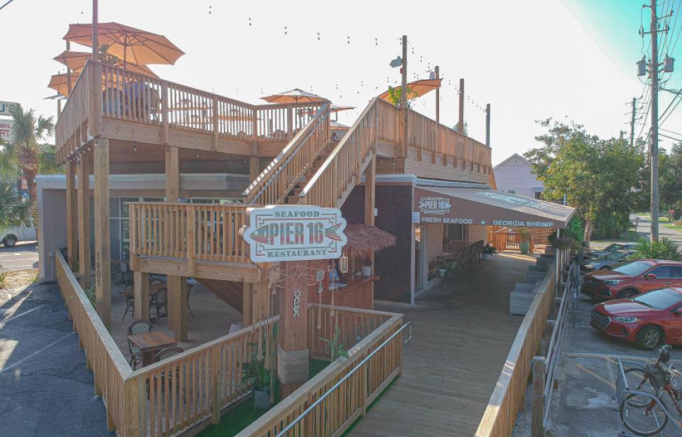 Pier 16 Seafood Restaurant Visit Savannah