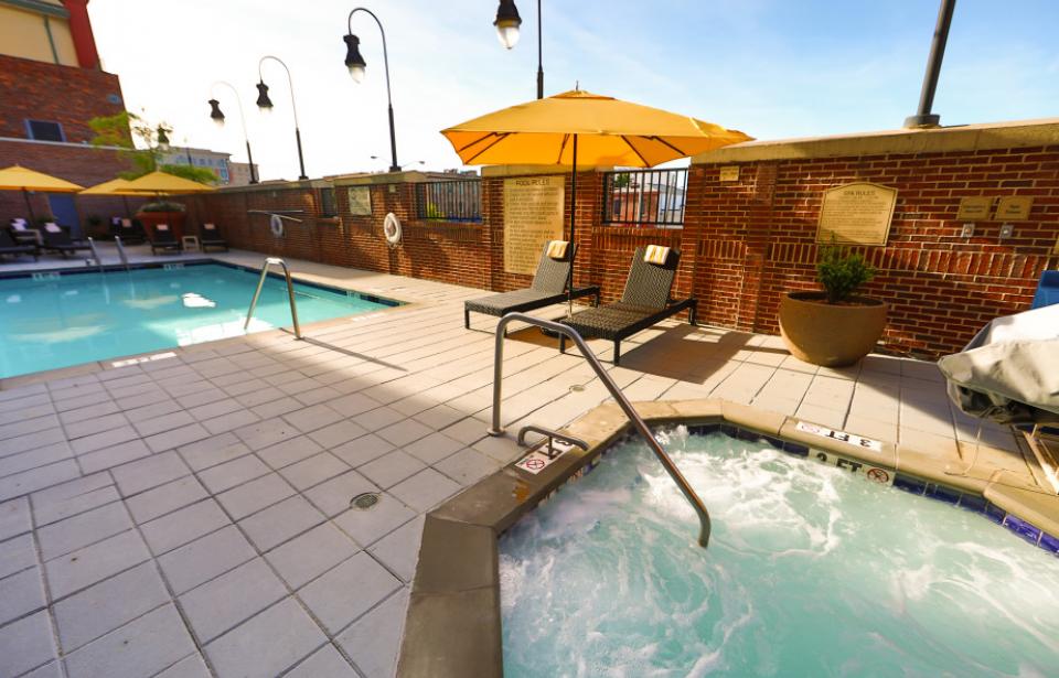 Hilton Garden Inn Savannah Historic District | Visit Savannah