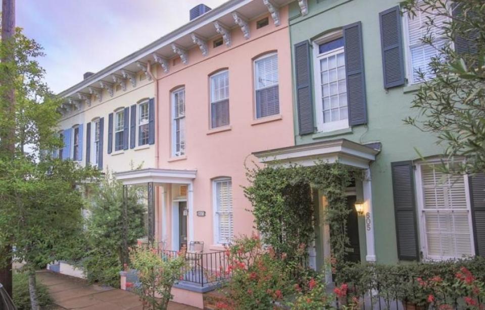 Lucky Savannah Vacation Rentals Lucky Savannah Vacation Rentals
