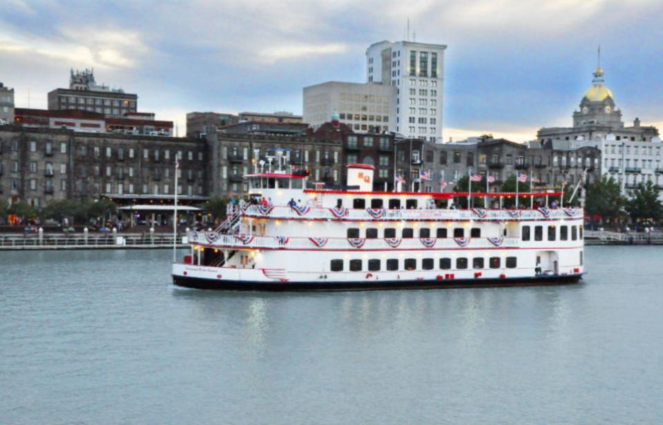 riverboat cruises in savannah tours