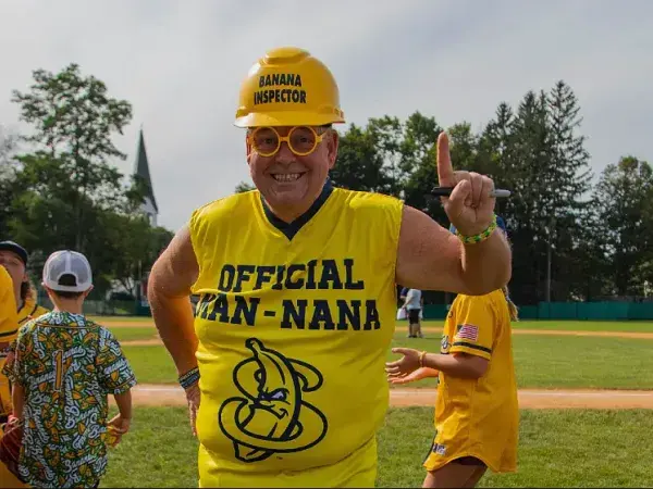Savannah Bananas’ Man-Nanas team