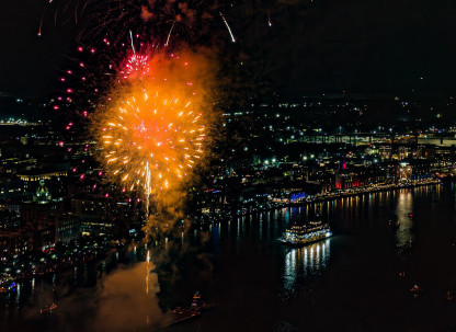 Savannahs Waterfront - Independence Day
