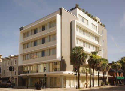 The exterior of Municipal Grand Hotel Savannah