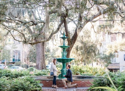 aptbphoto-instagram-savannah-proposal-lafayette-square-fountain.jpg