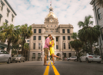 kissing-on-street.jpg