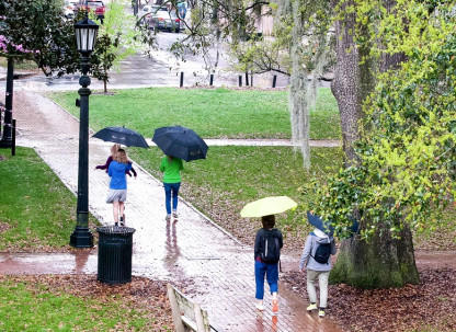 Rainy-Day-in-Savannah.jpg