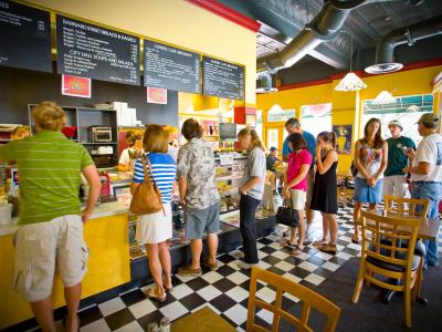 goose-feathers-cafe.jpg