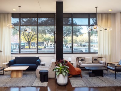andaz_lobby.jpg