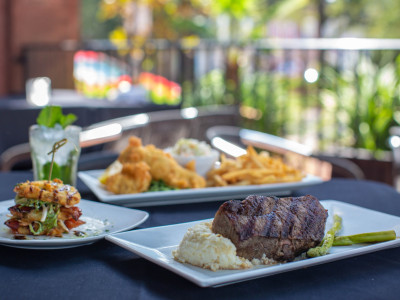 Belford's Savannah Seafood & Steaks