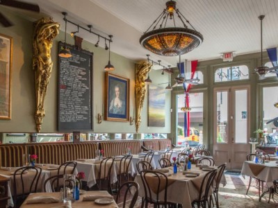 Circa 1875 is a charming French-style bistro. Circa 1875 is a charming French-style bistro.