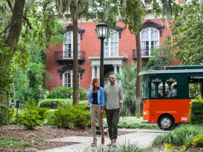 couple_walking_on_monterey_square.jpg