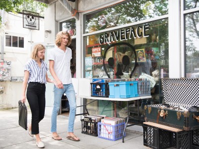 gaveface-records-starland-shopping.jpg