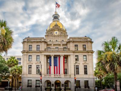 savannah city hall flag fourth of july