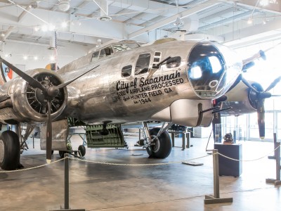 hero-mighty-eight-8th-history-aiplane-museum-attraction.jpg