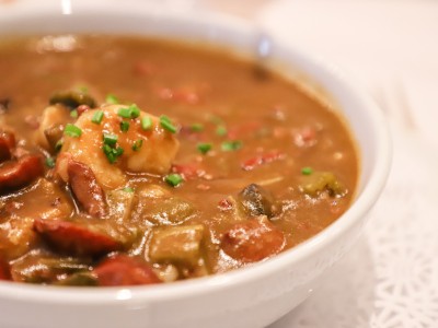 olde pink house - gumbo_b.howard.jpg
