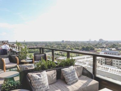 bar julian_thompson hotel_skyline.jpg