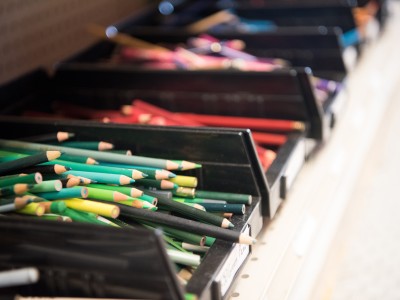 starland-starlandia-art-supplies-pencil.jpg