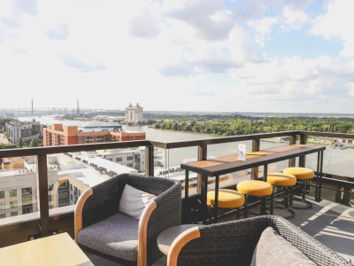 Bar Julian, the rooftop bar at the Thompson Savannah